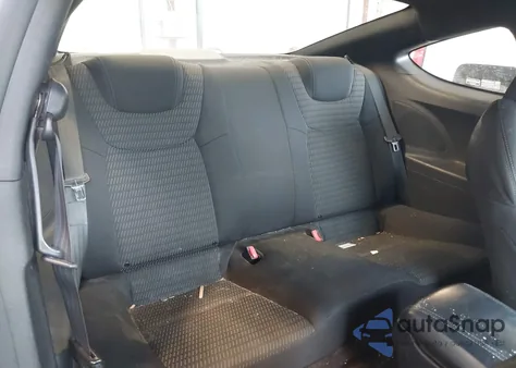 2013 Hyundai Genesis 2.0T z USA, uszkodzony, nr VIN KMHHT6KD4DU097968